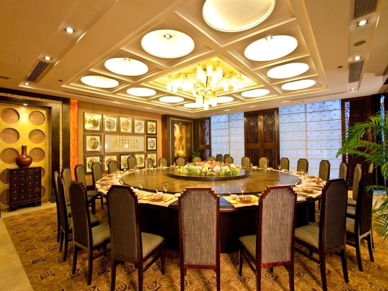 Chinflux Mandarin Hotel 42/44