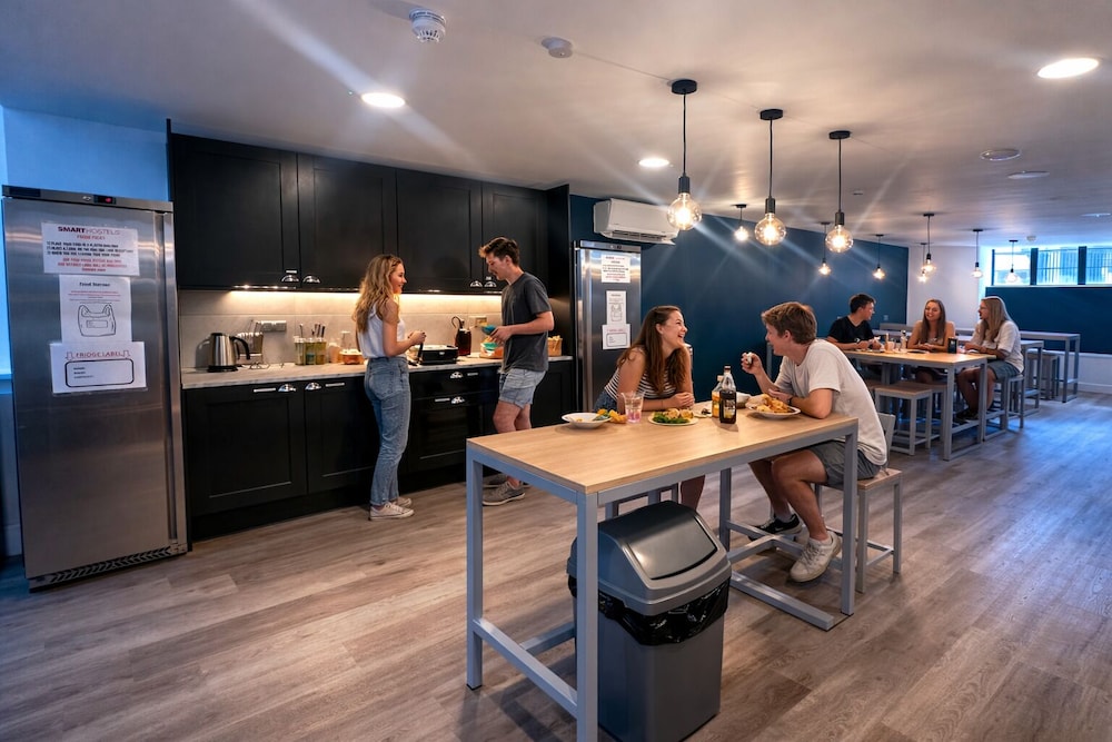 Smart Camden Inn Hostel - Adults Only 42/55