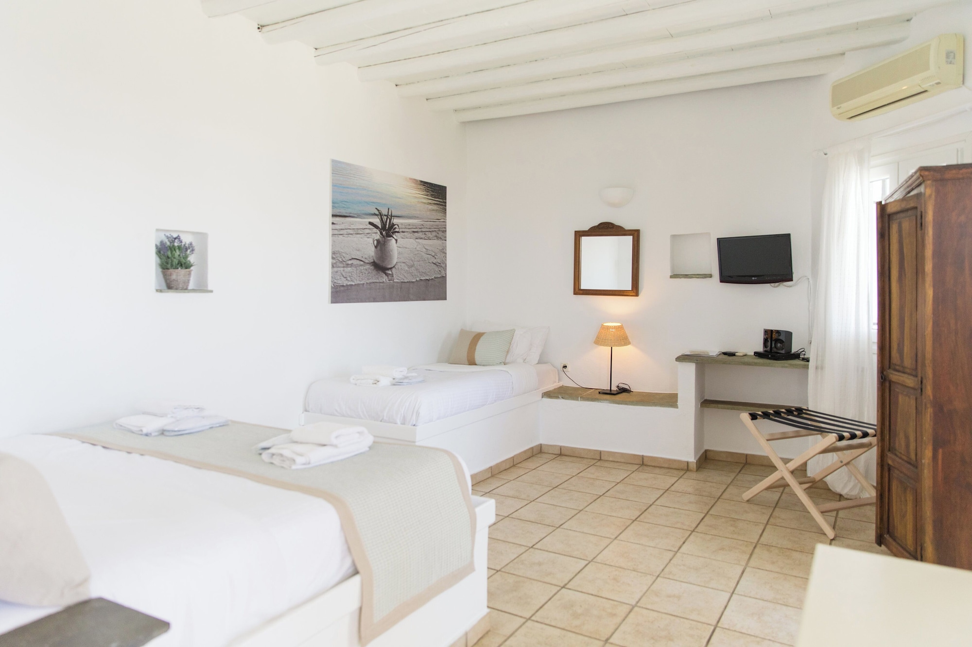 Superior, Studio, Double Bed, Garden and Sea View, Sofa