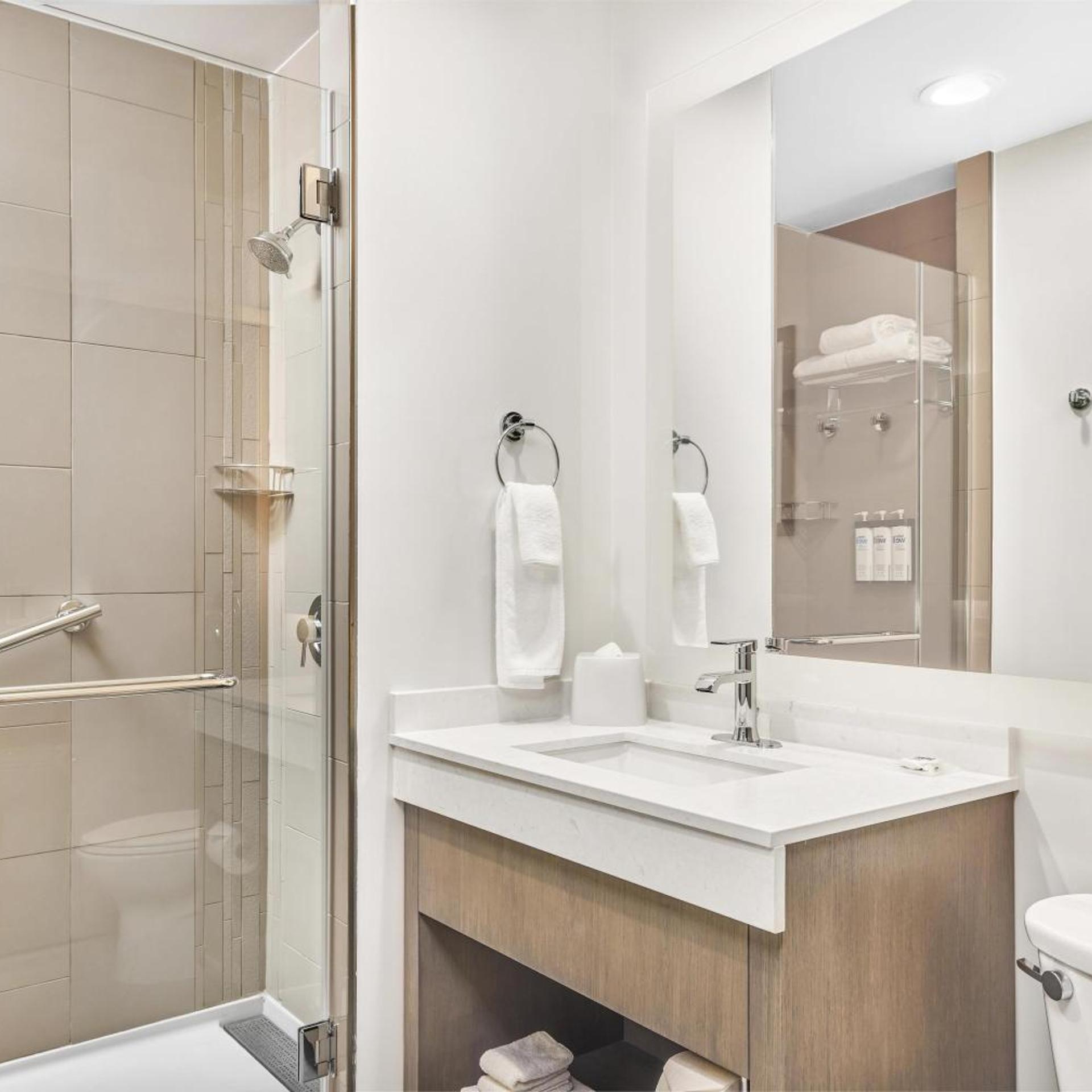 جناح استوديو بسرير كينج مع أريكة بمطبخ، Hyatt House Houston Medical Center 2/2