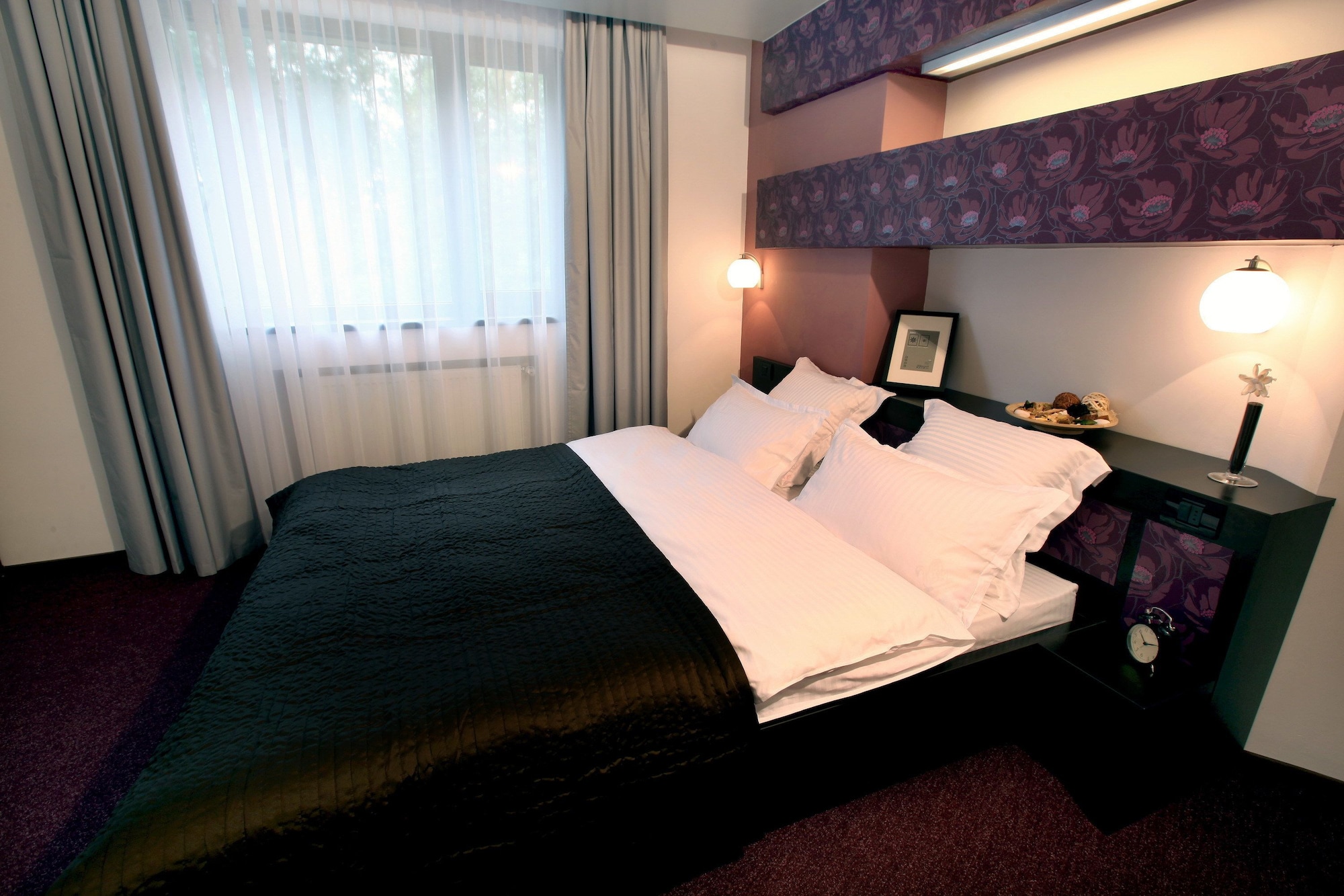 STANDARD, DOUBLE BED, RIVER VIEW