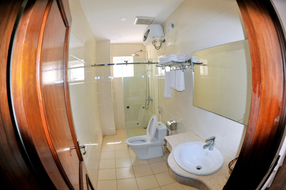 Thuan Thanh Hotel 48/50