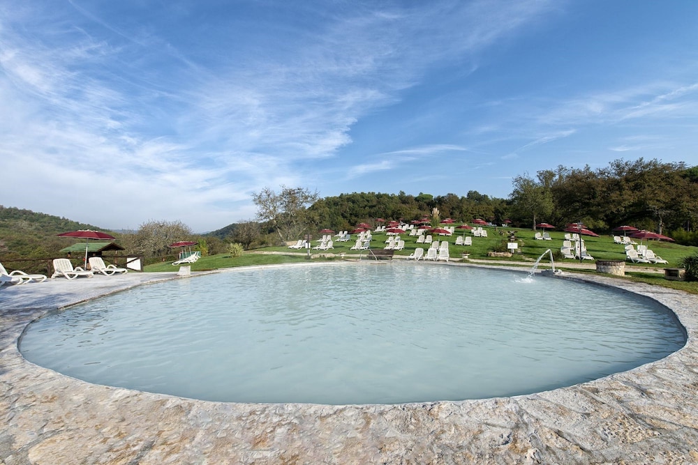 Grand Hotel Terme Di Stigliano 50/53