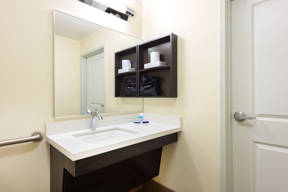 Candlewood Suites Columbia East 43/47