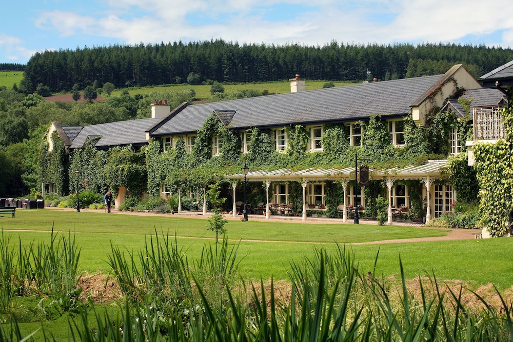 Brooklodge Hotel and Macreddin Village 63/65