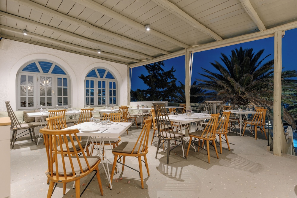 Pnoi Hotel 35/49