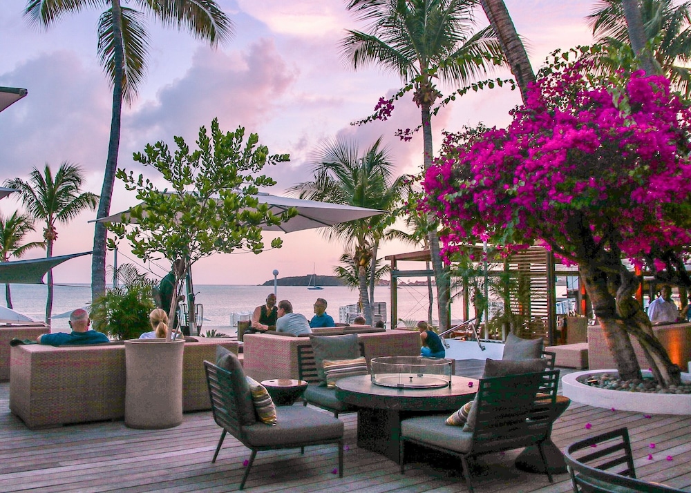 Holland House Beach Hotel 28/45