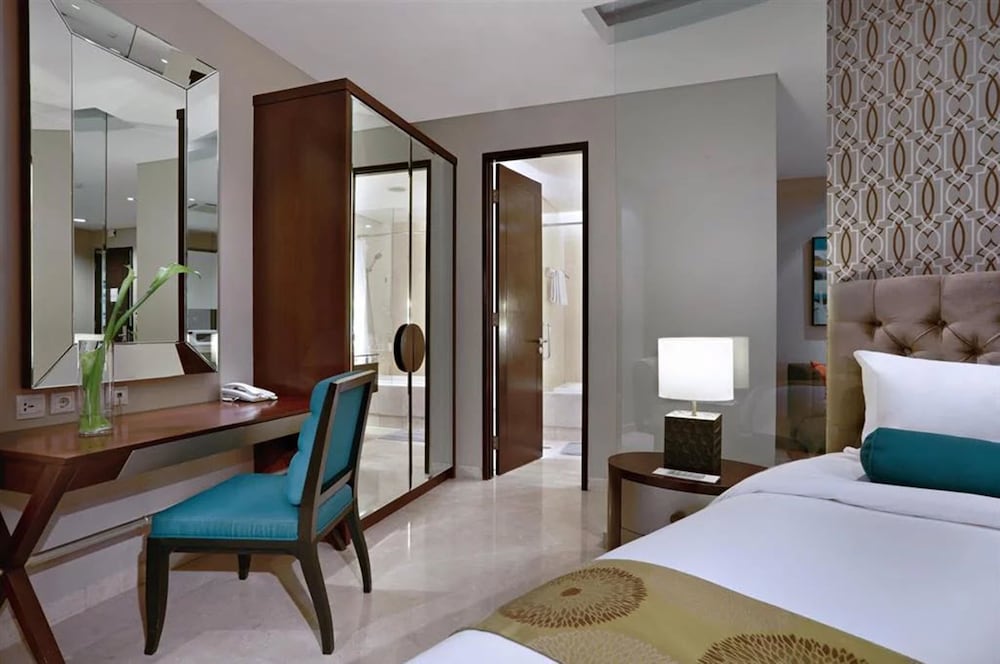 The Grove Suites by Grand Aston 8/57