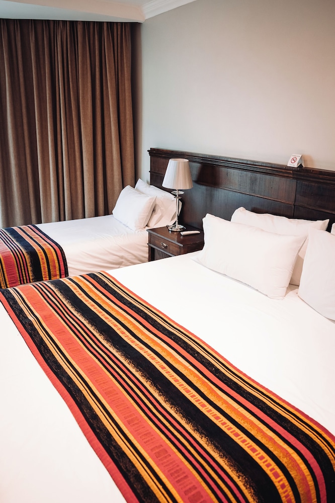 Chalten Suites Hotel 12/50