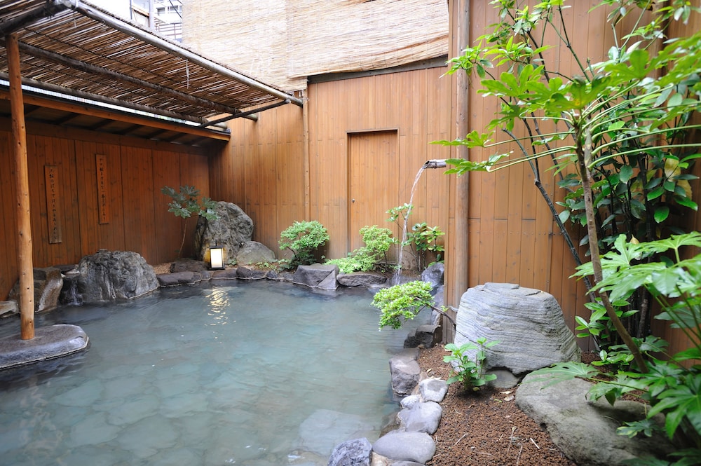 Shibu Onsen Kokuya 30/50