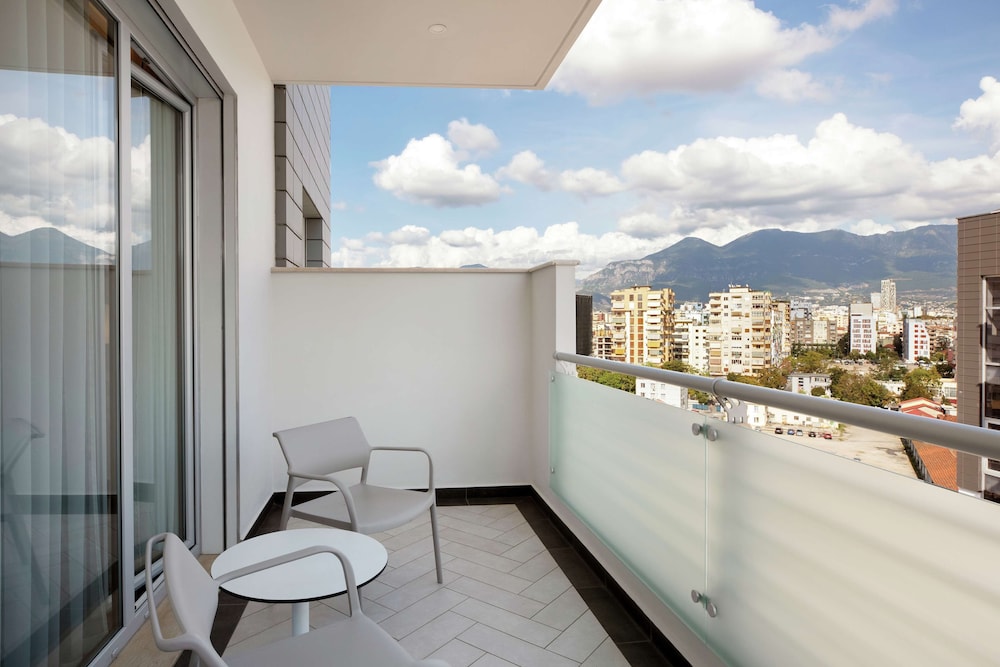 Hilton Garden Inn Tirana 28/81