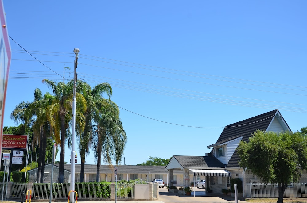 Alexander Motor Inn Moree 1/34