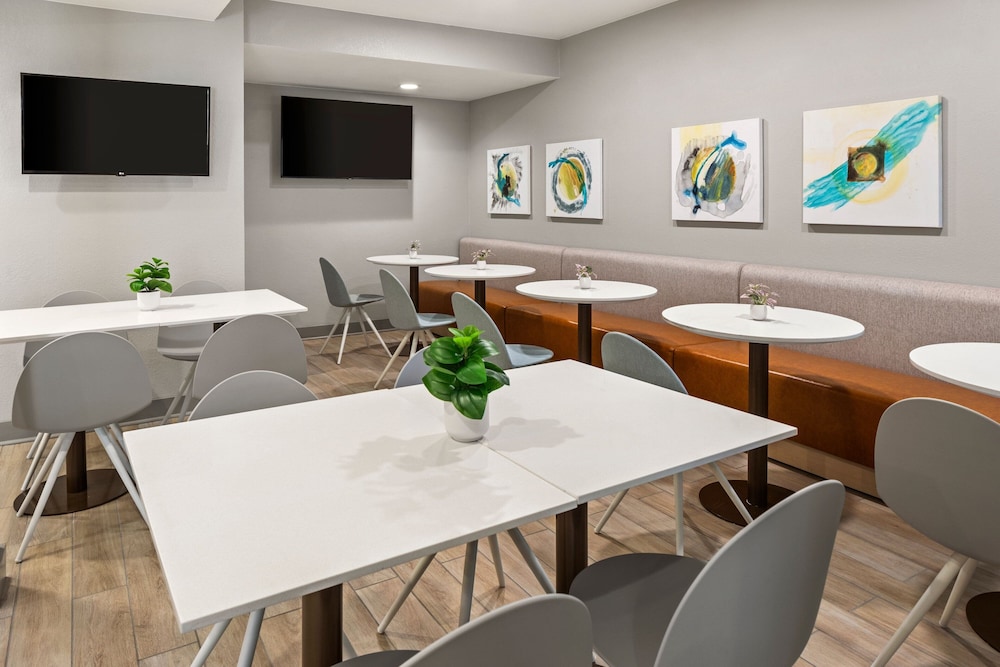 Towneplace Suites Chicago Lombard 38/50