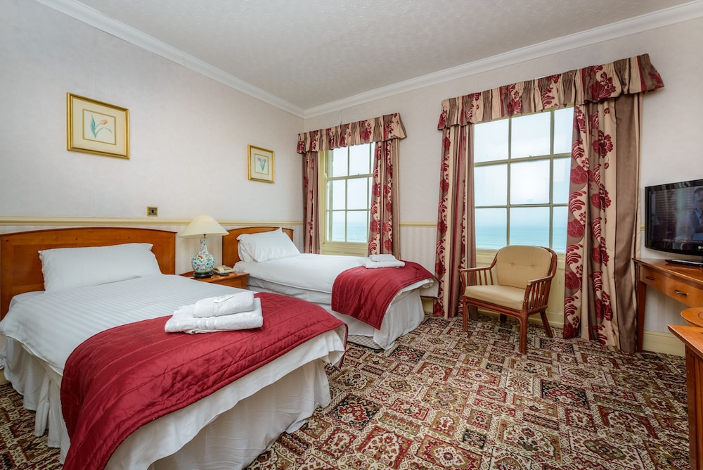 Russell Hotel - Daish's Holidays 15/59