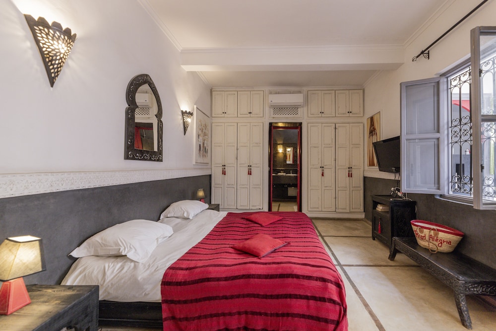 Riad Alegria 25/78
