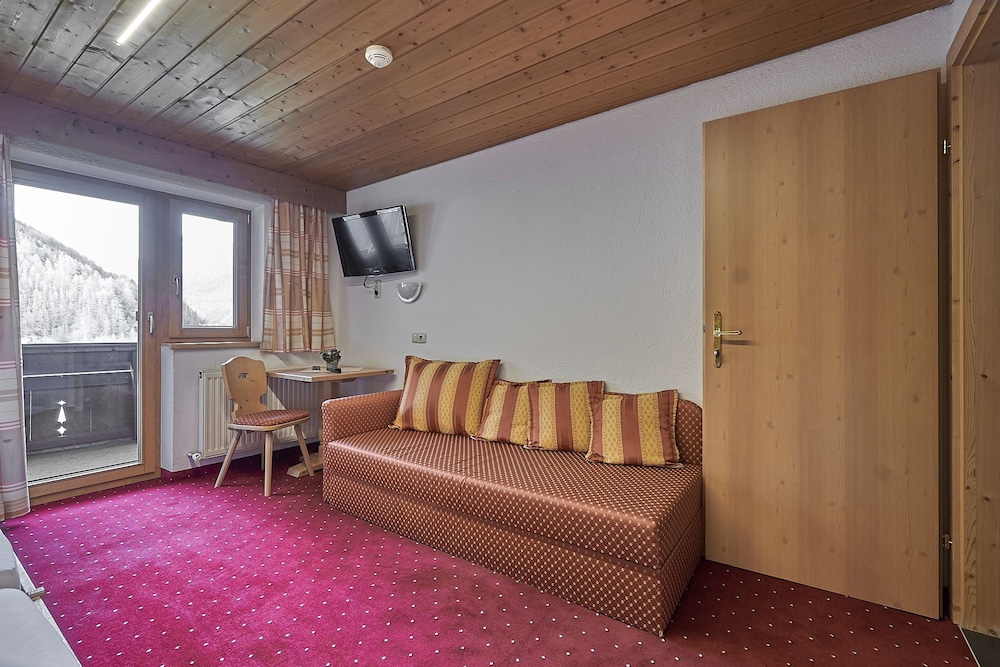 Hotel Garni Schönblick 33/50