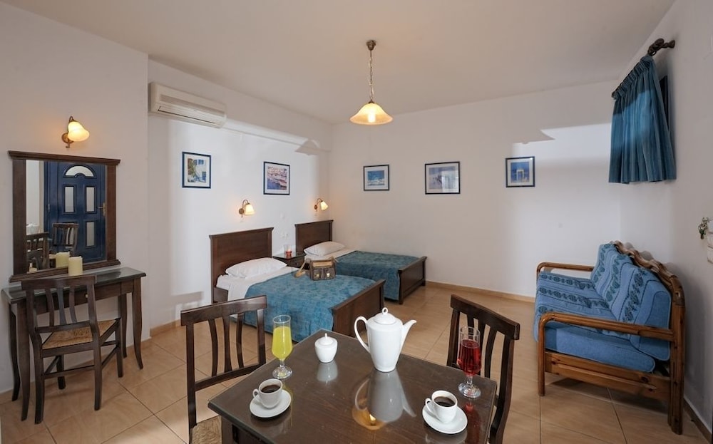 Aegean Sky Hotel and Suites 39/55