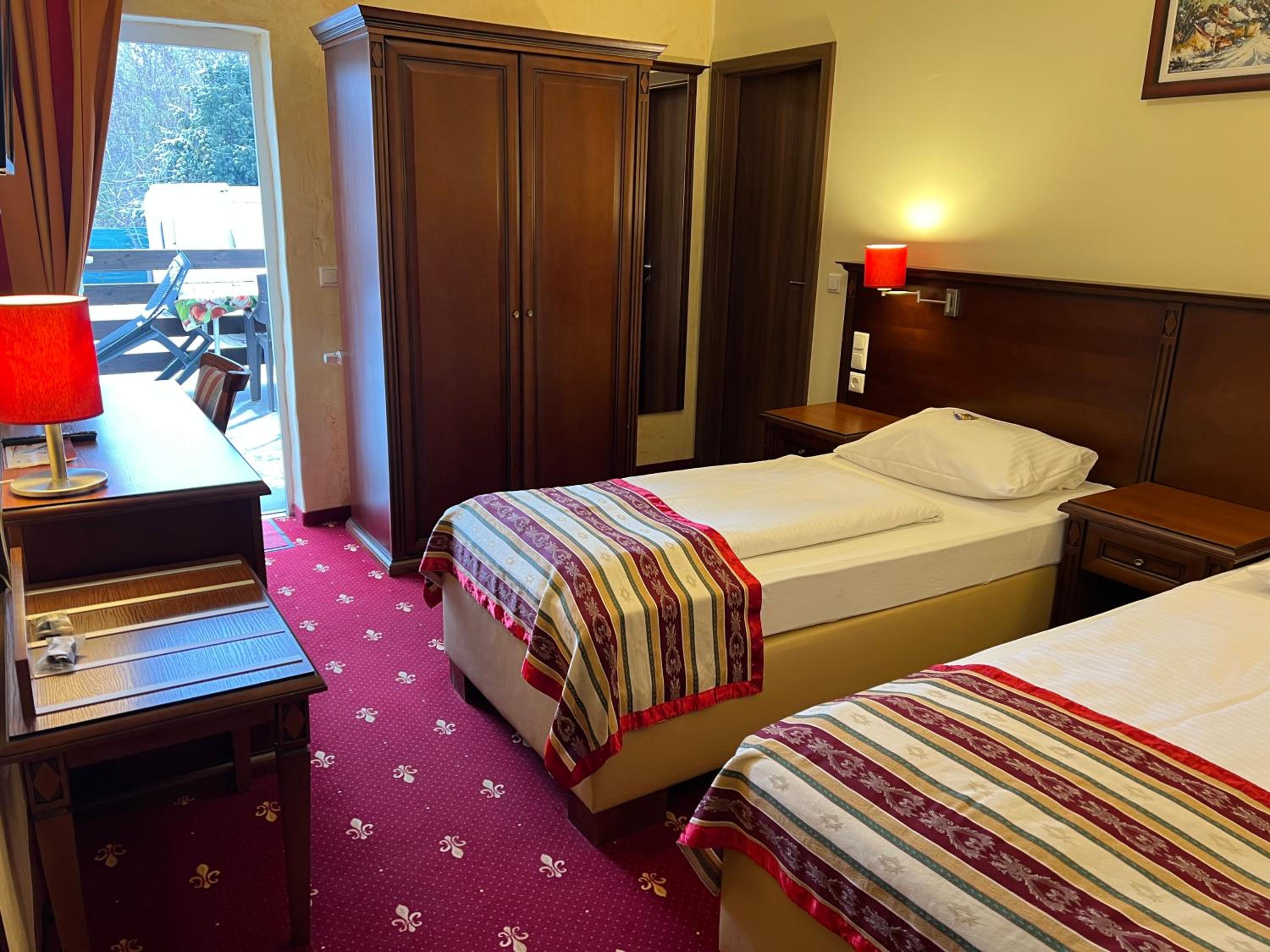 غرفة ديلوكس مفردة بشرفة، Hotel Medaillon 2/10