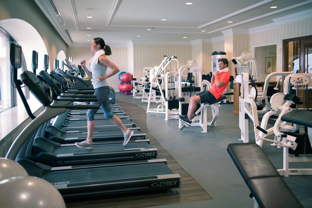 Fairmont Southampton 13/33