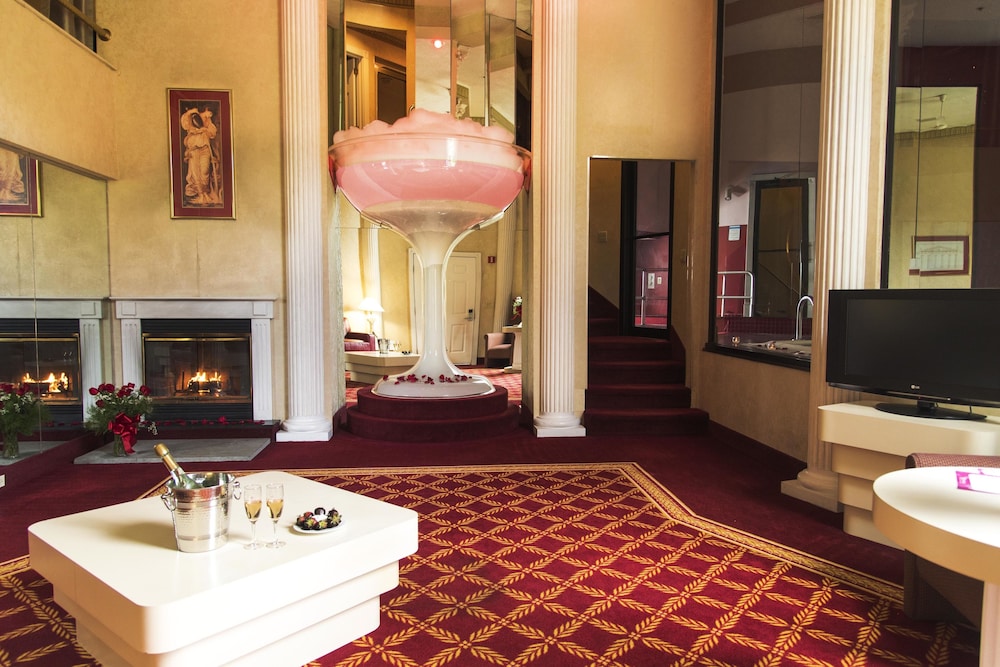 Pocono Palace Resort 27/44