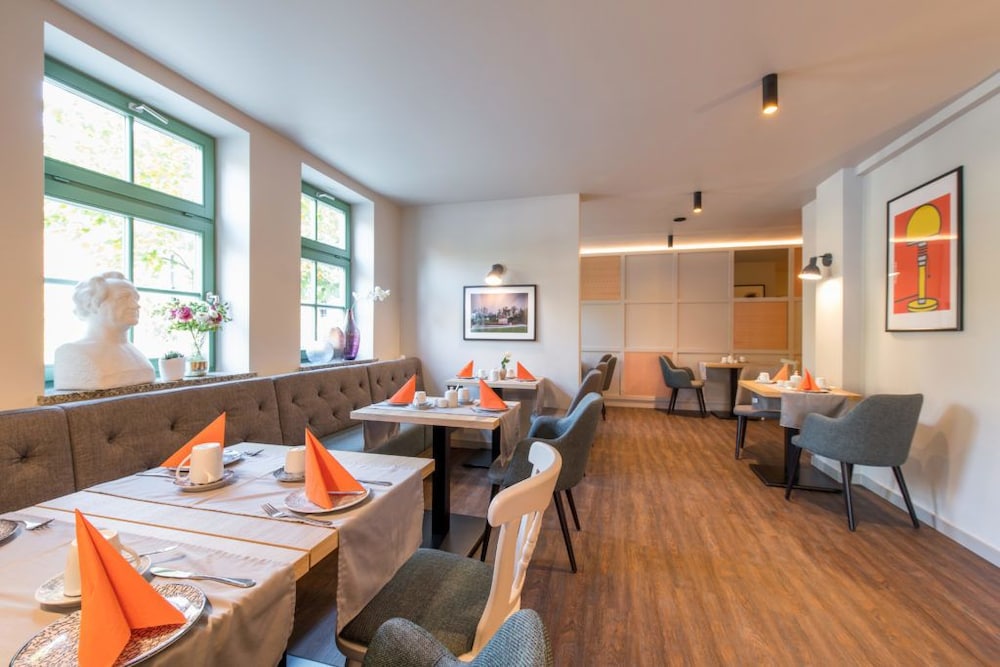 StattHotel 32/35