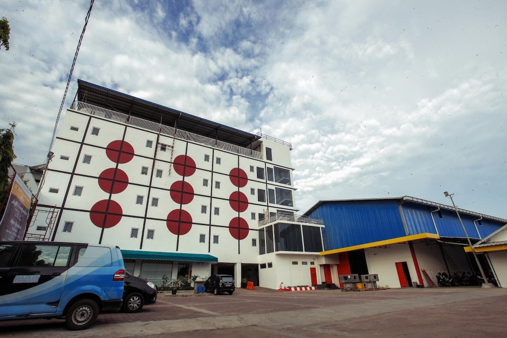 Sinar Sport Hotel 5/59
