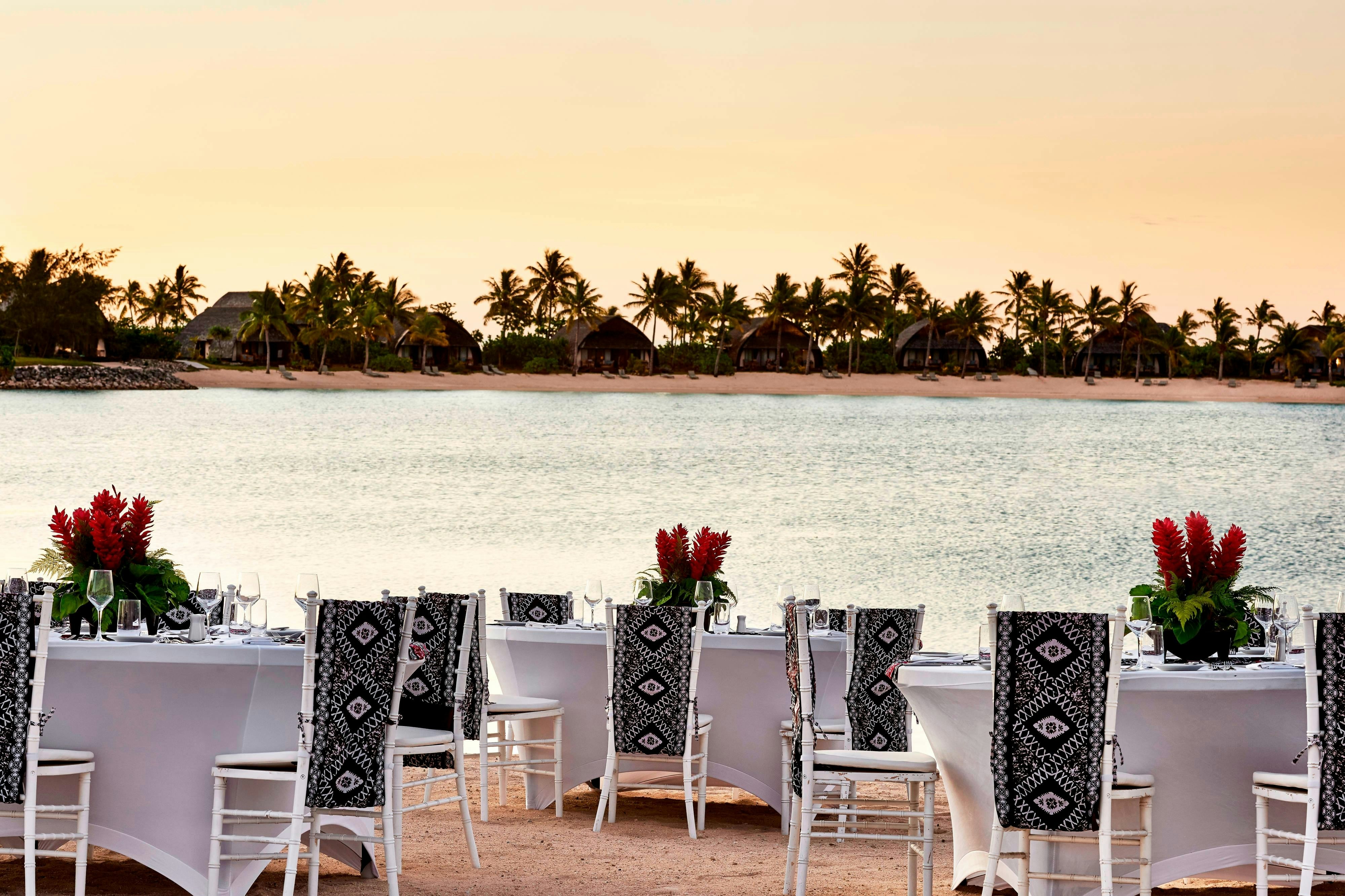Fiji Marriott Resort Momi Bay 68/74