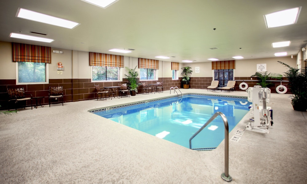 swimming pool spa