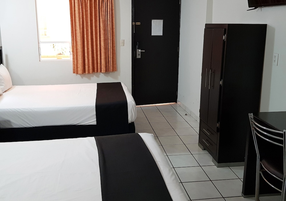 Capital O Hotel Victoria Morelia 33/55