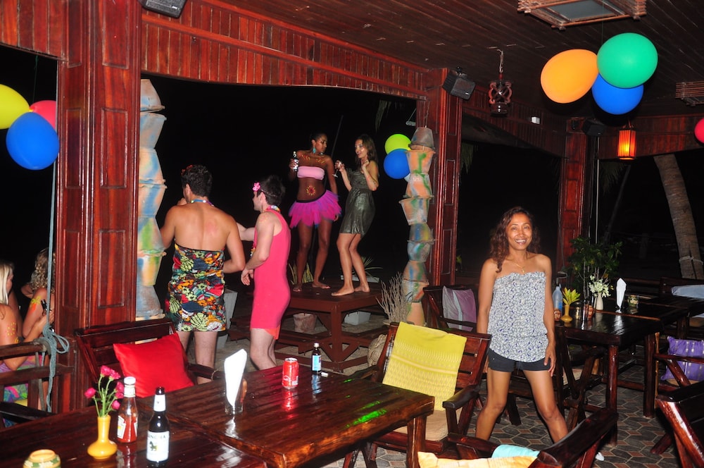 Phangan Rainbow Bungalows 16/30
