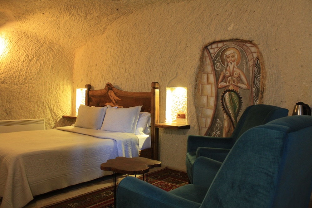 Apex Cave Hotel 2/61