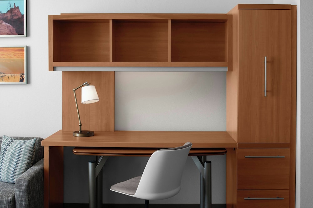 TownePlace Suites by Marriott Hobbs 50/51