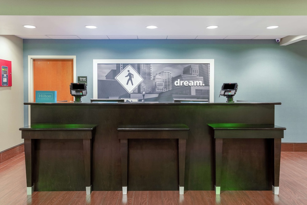 Hampton Inn Richmond South 5/28