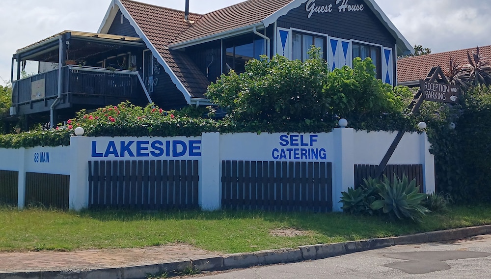 Lakeside Knysna Accomodation 34/42
