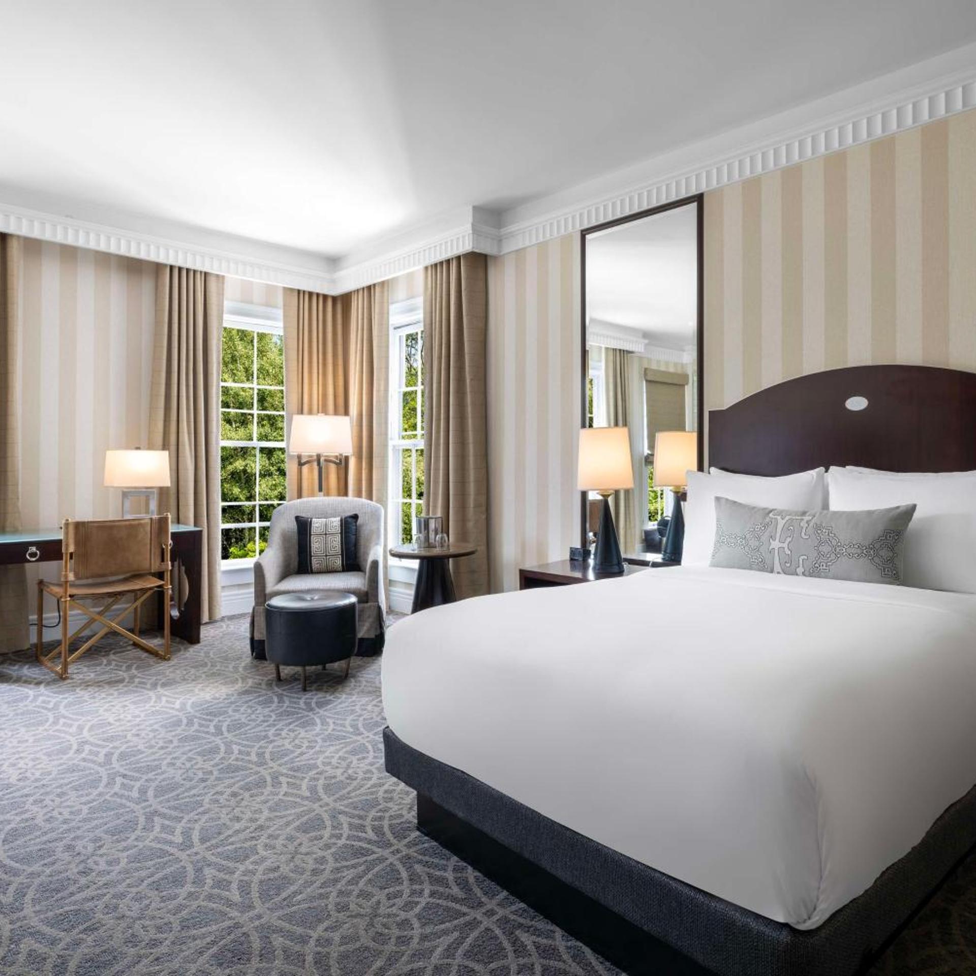 Resort, Queen Bed, Main Building