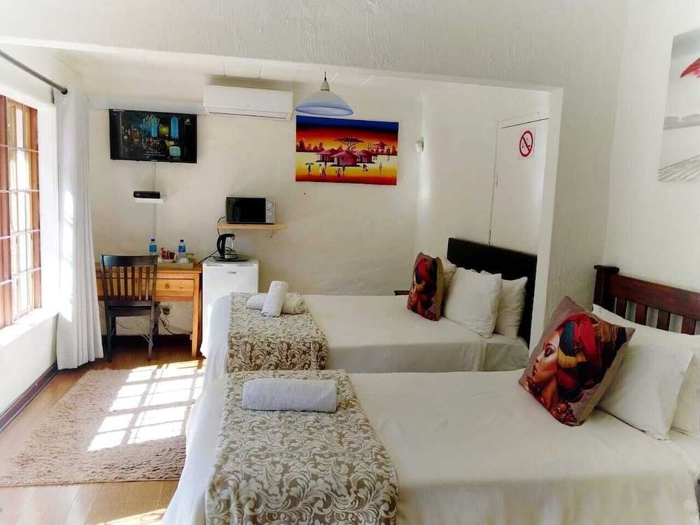 Libra Lodge 27/45