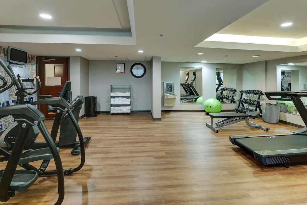 Drury Inn and Suites St. Joseph 30/45
