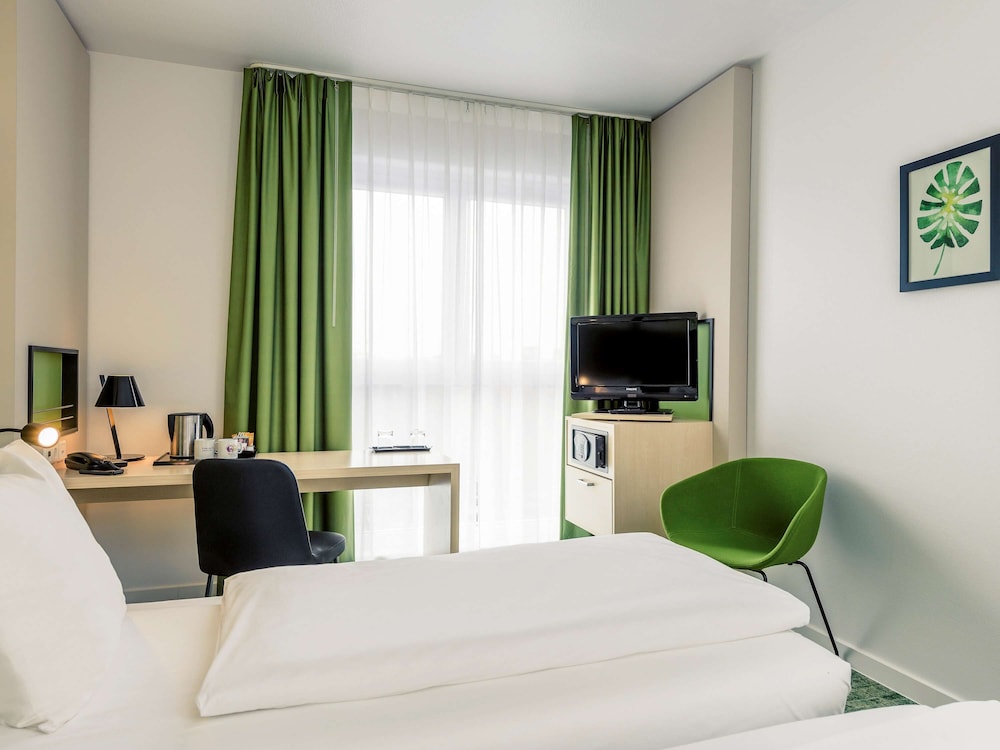 MERCURE HOTEL HANNOVER MITTE 12/79