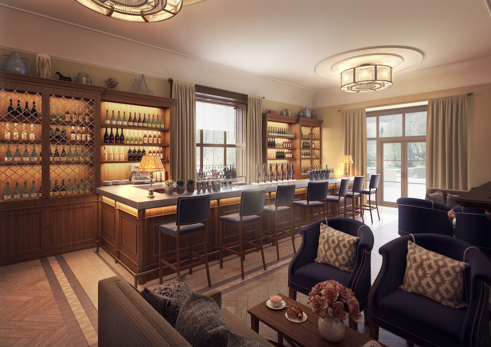 De Vere Latimer Estate 22/50