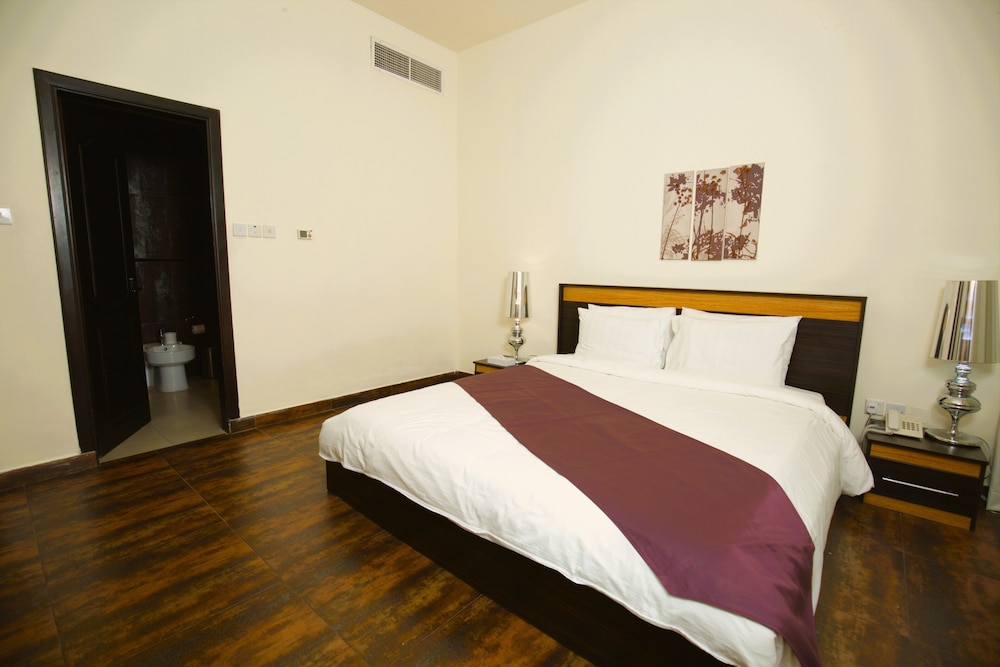 Al Manzil Hotel Bahrain 26/79