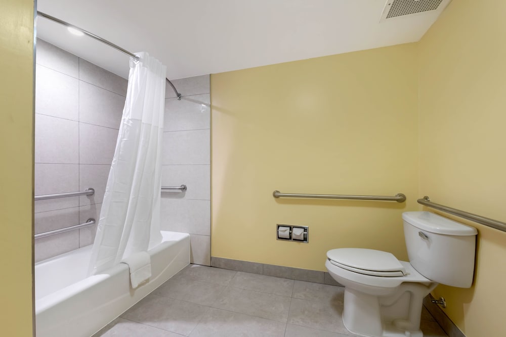 SureStay by Best Western Jacksonville Airport 50/54