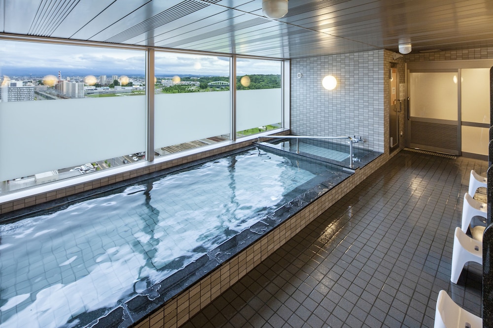 Ys Hotel Asahikawa Ekimae 45/69
