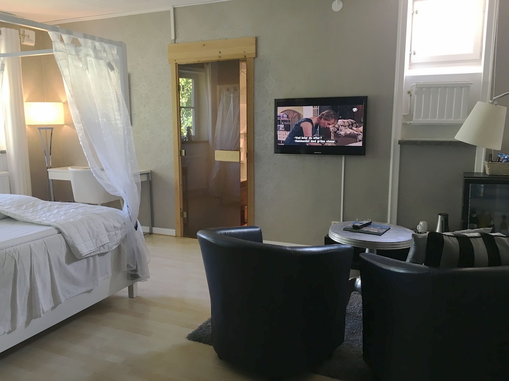 Hotel Wictoria 8/45