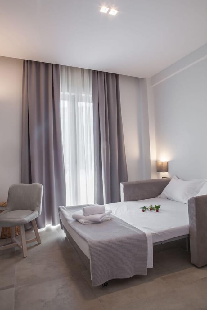 Anemos Rooms and Apartments 14/50