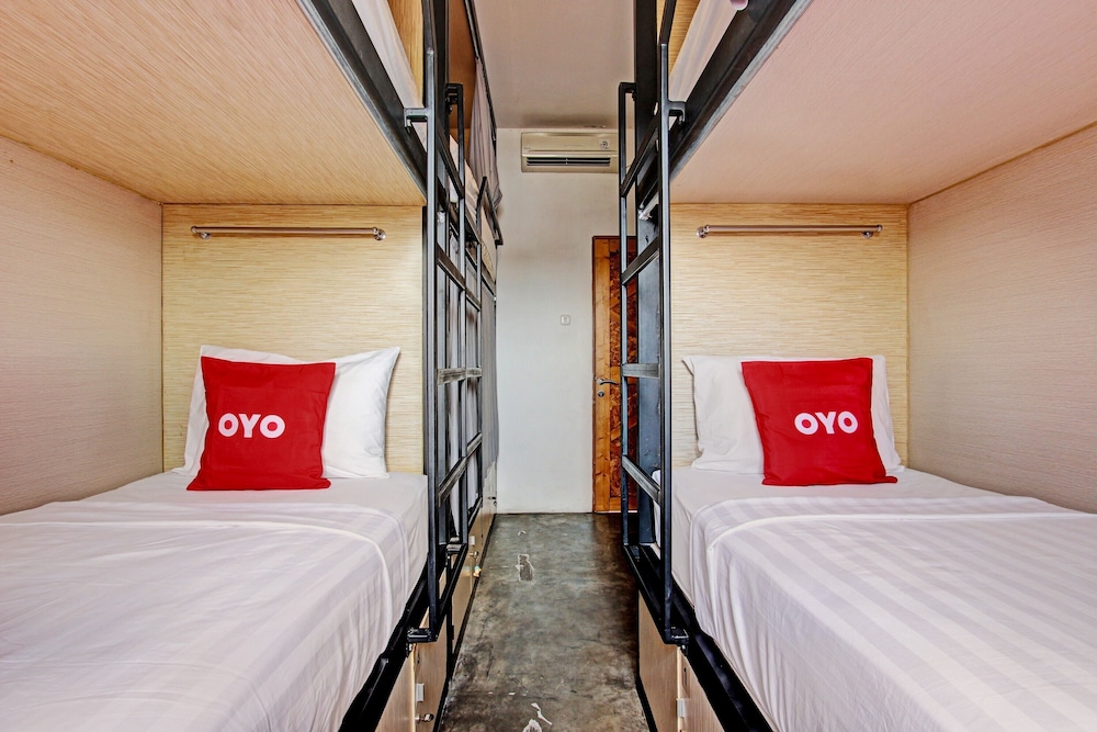 OYO 93607 Penak Malioboro Bunk Bed photo5