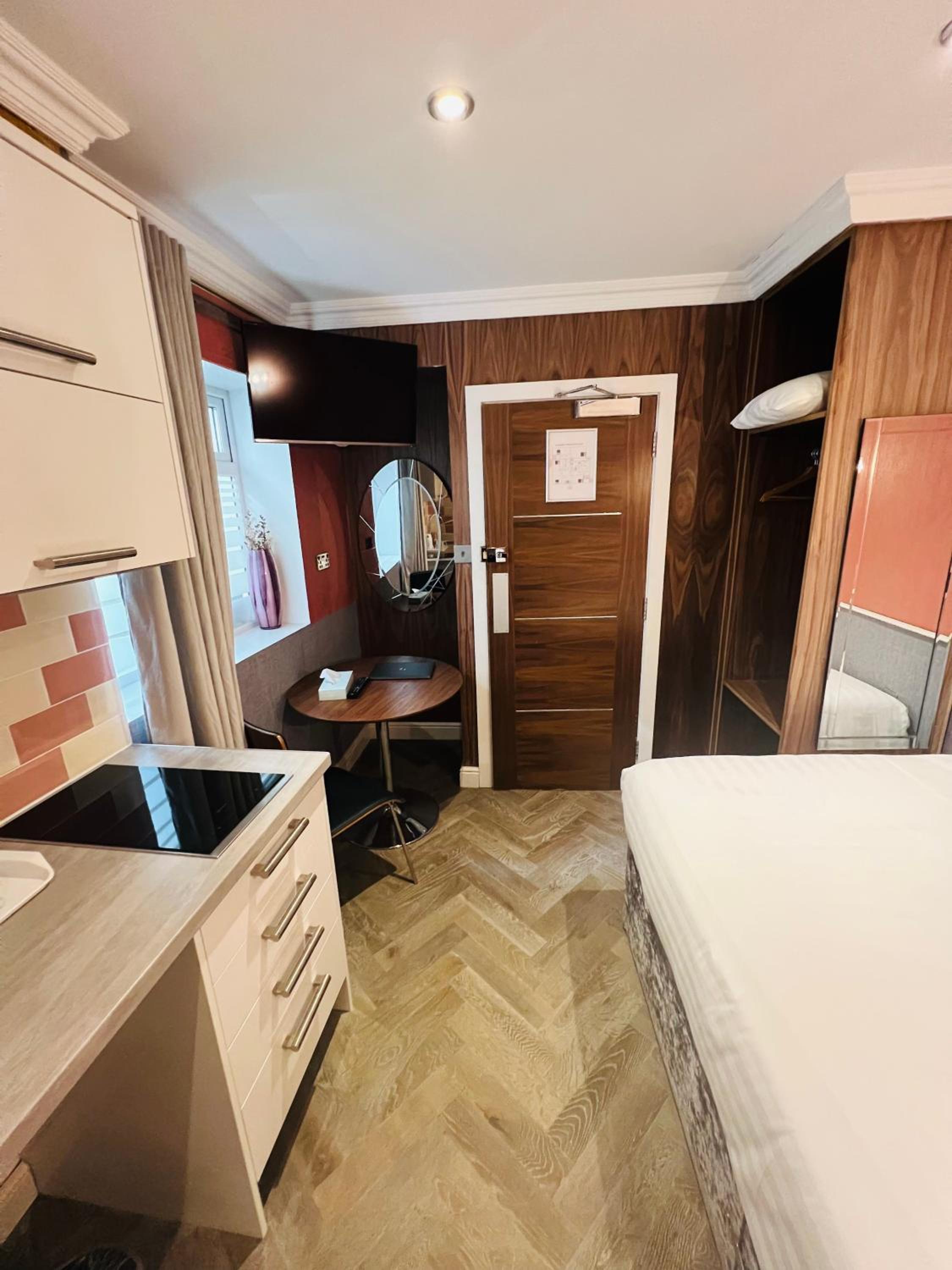 rooms