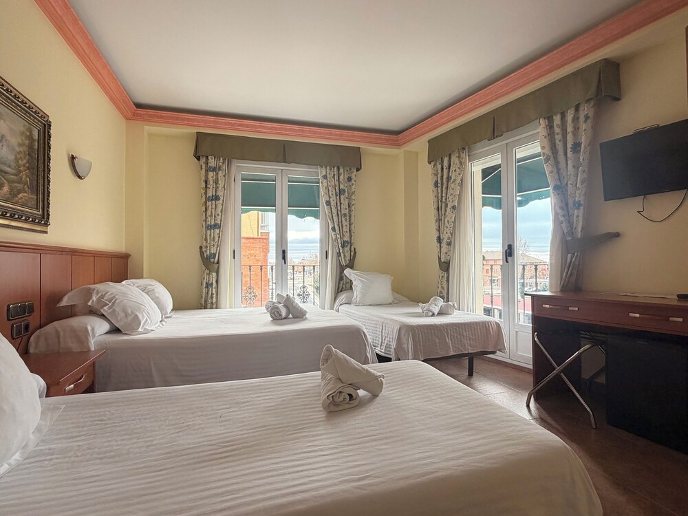 Hotel Real de Castilla 38/50