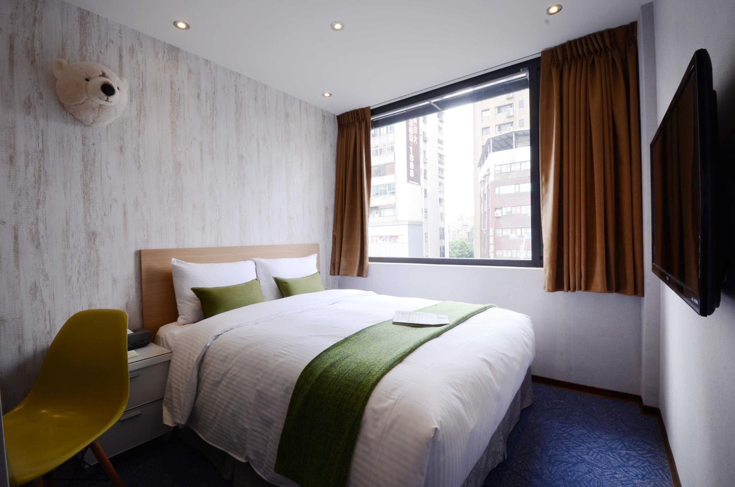 Room, Double Bed, with View, Ark Hotel 3/5
