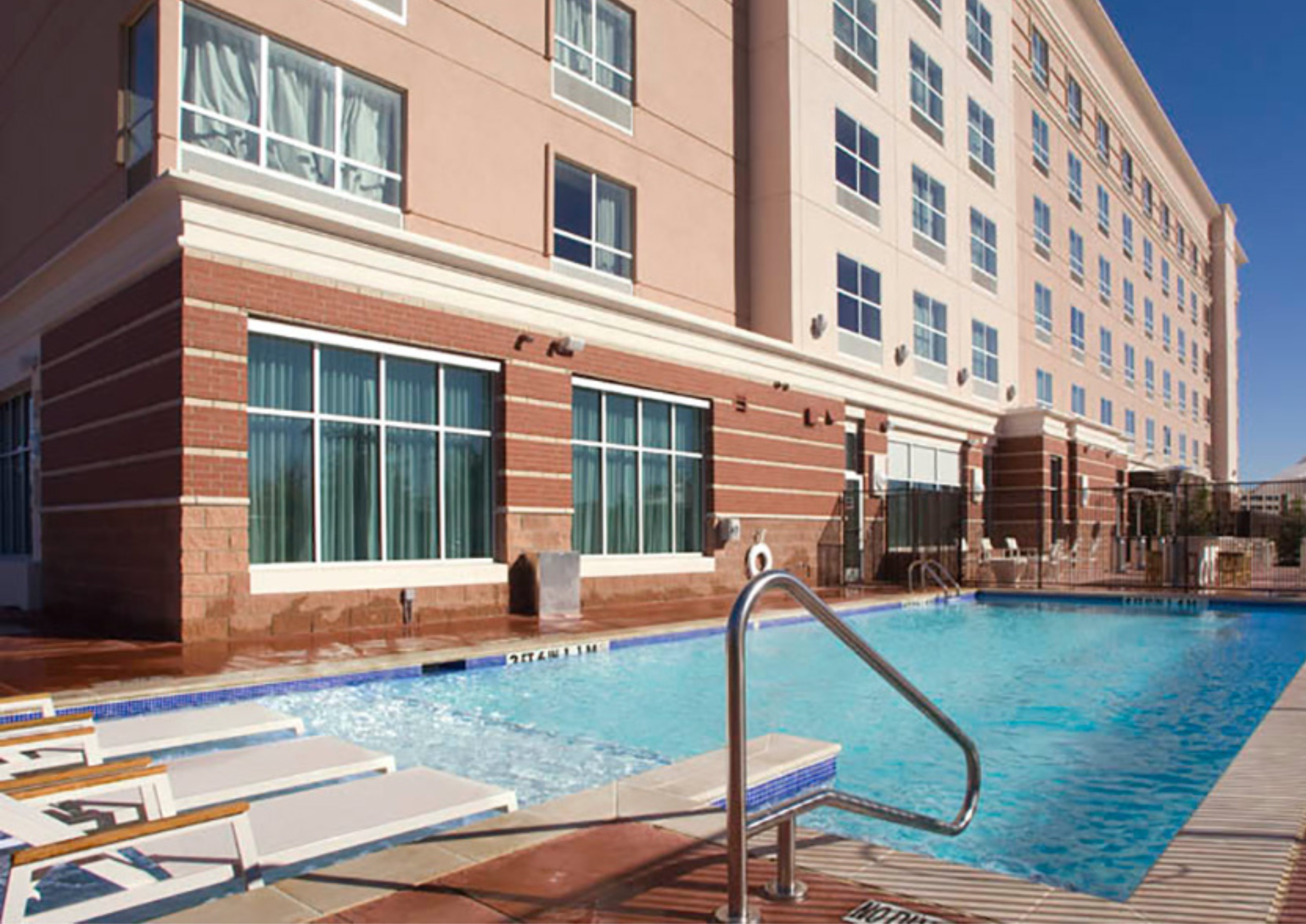Holiday Inn Dfw South 1/64