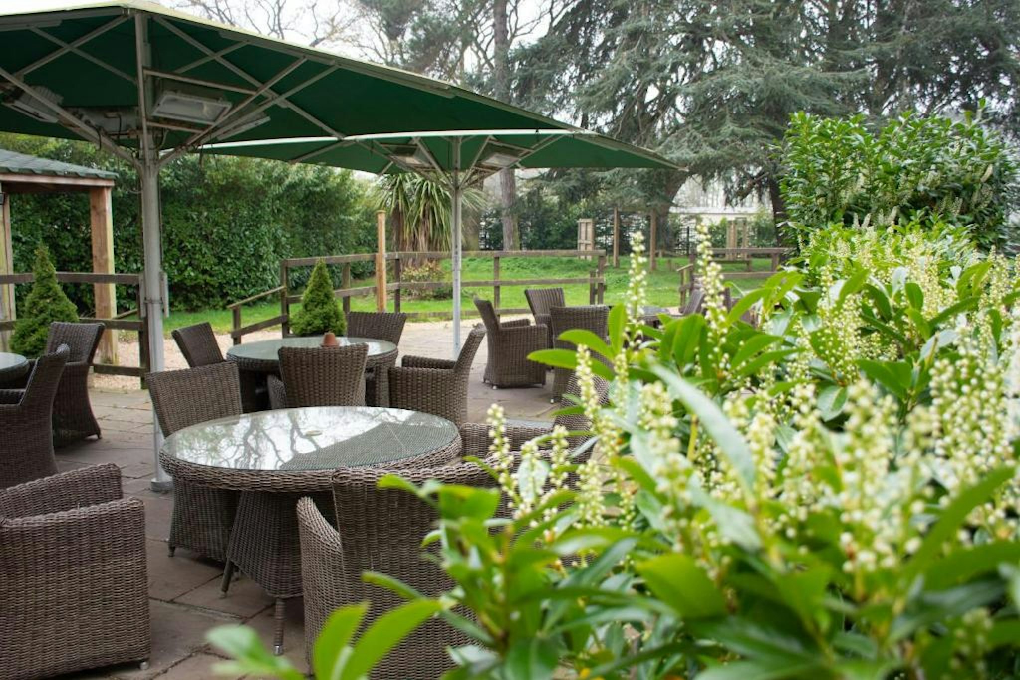 The Carlton Manor Hotel 35/36
